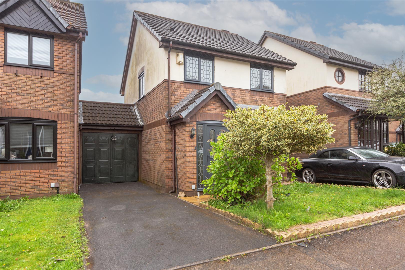 Carmarthen Road, Cwmdu, Swansea, SA5 8LL